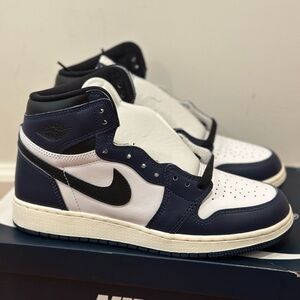 Air Jordan 1 High Size 6.5y (Midnight Navy)